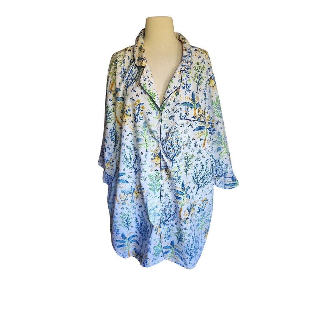 Printfresh Camels Courtyard Novelty Pajama Top Womens 4X White Floral Animal